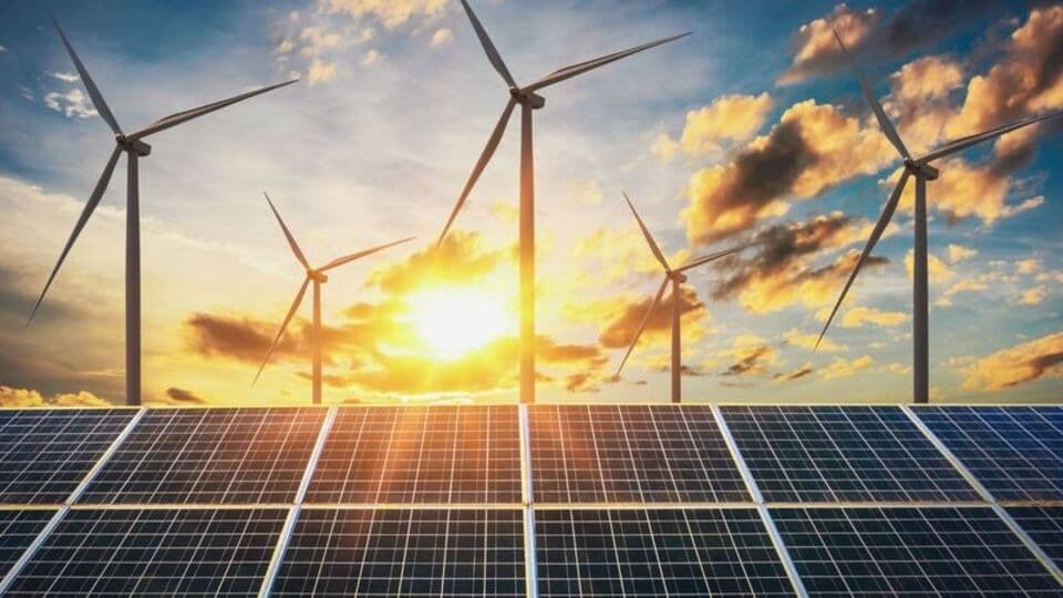 Elektrik Depolanabilir mi? Yenilenebilir Enerjinin En Büyük Sorunu Nasıl Çözülüyor?
